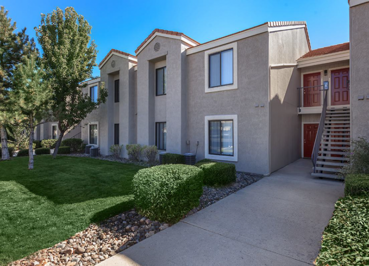 Kennedy Wilson Fund VI Acquires 220Unit RenoNevada Apartment